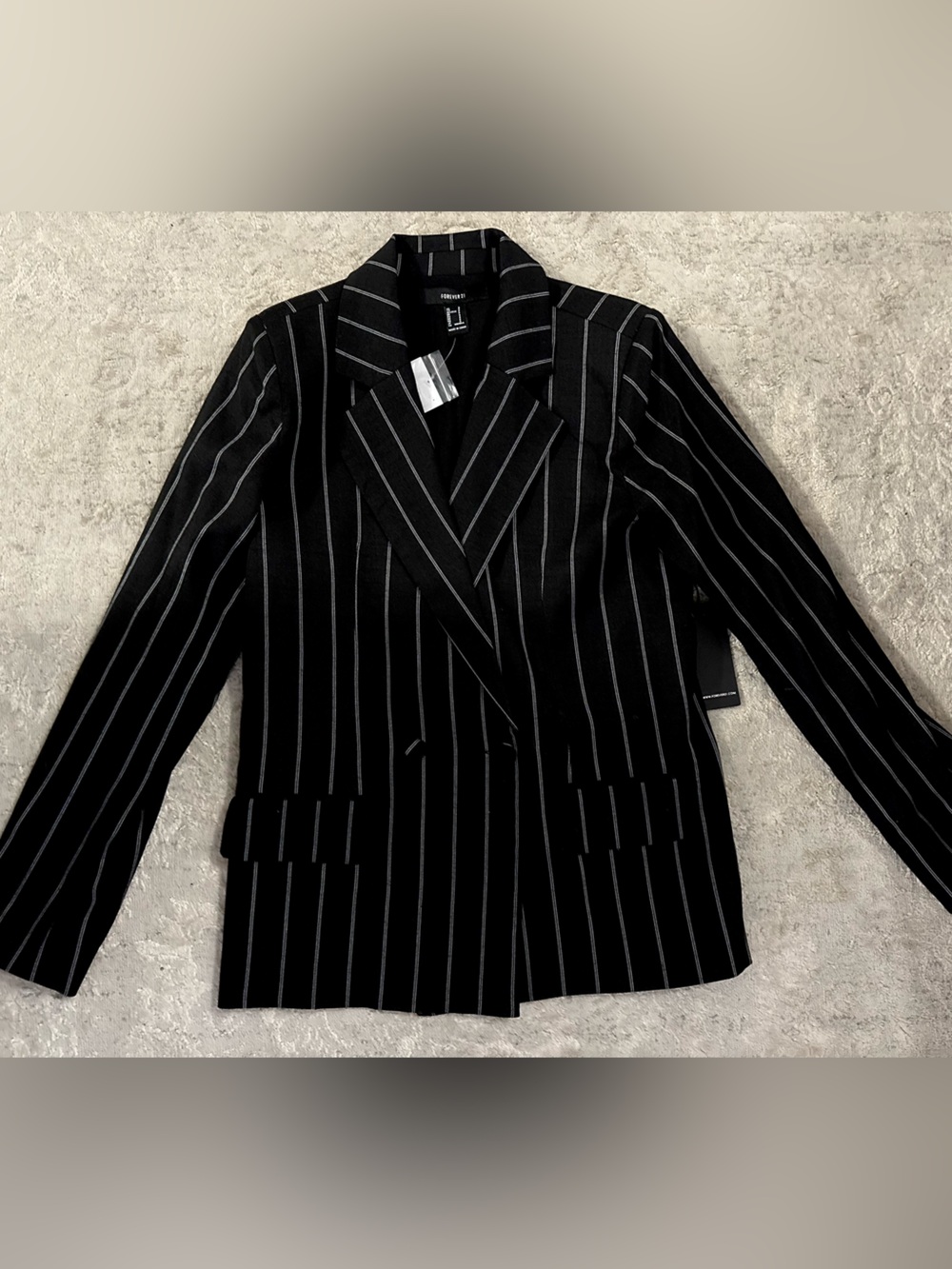 NWT❗️Black Pinstripe Blazer